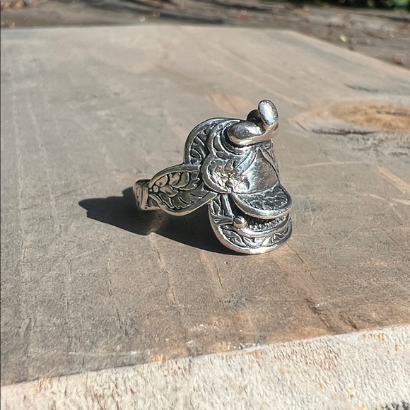 Vintage Silver Horse Saddle Ring - Picture 4 of 6